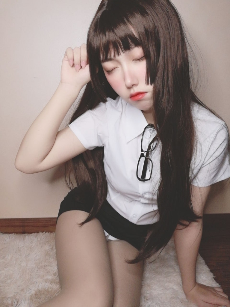 芋圆侑子 醉酒小秘书 7