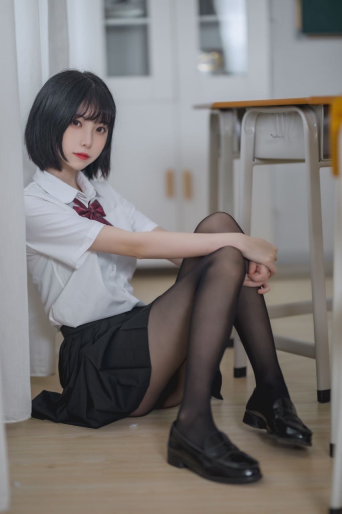 许岚 黑丝JK 2
